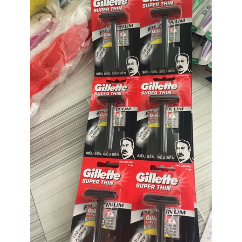 Dao Cạo Râu Gillette Đen