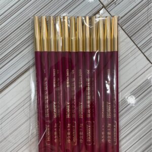 Chì kẻ viền môi