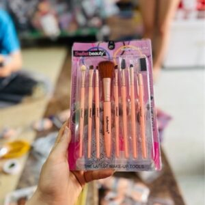 Bộ cọ 8 cây sweet beauty sz-171