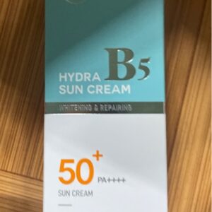 Kem chống nắng prettyskin b5