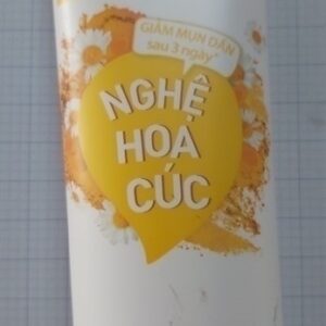Sữa rửa mặt hazeline ngăn ngừa mụn nghệ hoa cúc 100g