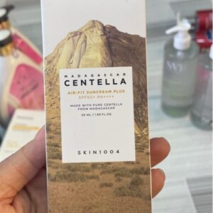 Chống nắng centella
