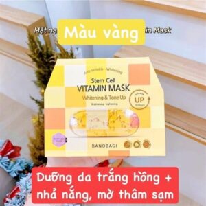 Banobagi stem cell vitamin mask whitening & tone up được chiết xuất tế bào gốc từ cà rốt và phức hợp vitamin giúp làm mờ vết thâm, tàn nhang cho làn da đều màu và sáng mịn rạng rỡ.phù hợp cho mọi loại da, đặc biệt là làn da thiếu nước, xỉn màu