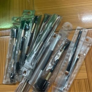 Cọ mắt + cọ 2 đầu sọc