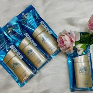 Kem chống nắng anessa milk màu vàng