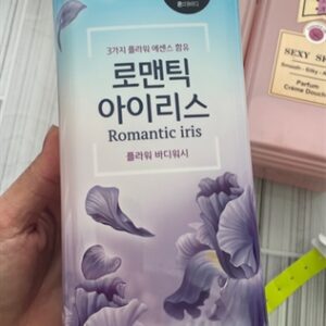 Sữa tắm on the body romantic iris