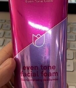 U_pond's_sữa rửa mặt trắng da cao cấp flawless radian 100g